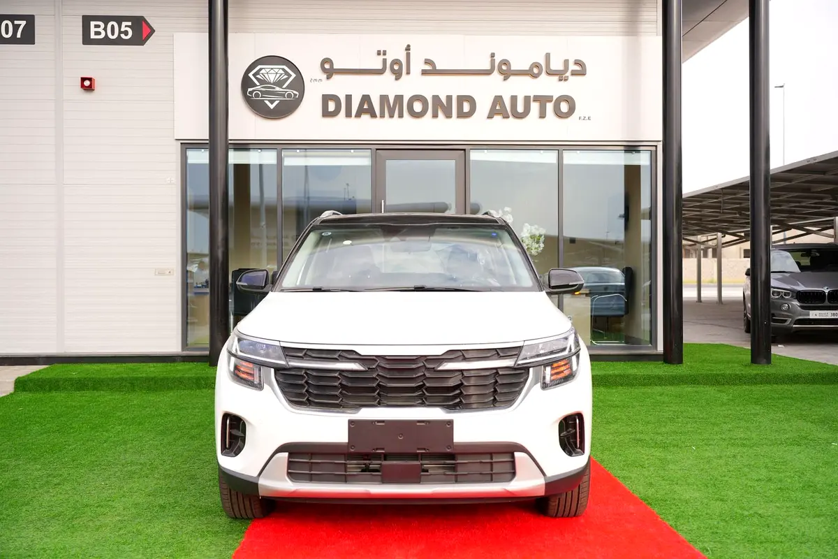Kia Seltos 2025 — photo 1 of 10