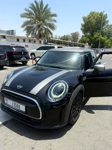 MINI Cooper 2022 - Clean Title - Hatchback , 3405