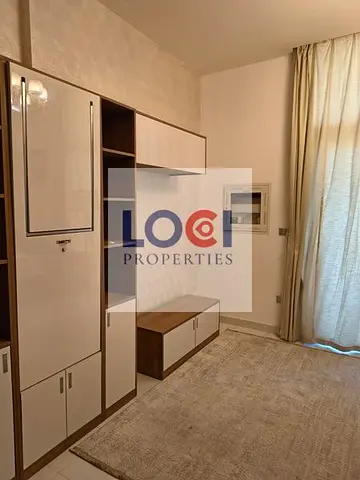 READY TO MOVE | SPACIOUS | NEAR METRO