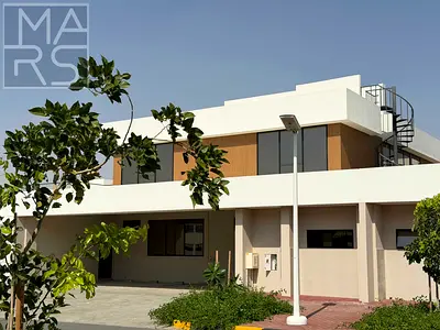 Ready-to-Move 3-Bedroom Villa with Maid's