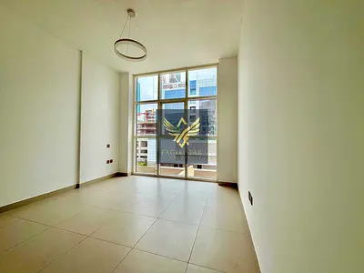 Modern 1 Bedroom Apartment | Top Amenities| Prime Location
