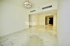 High floor | Unfurnished | Great location