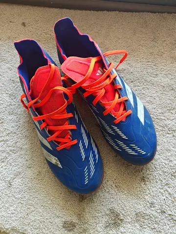 Adidas Football Boots (UK-8.5)
