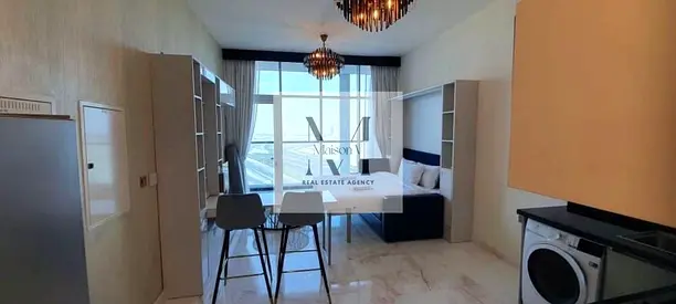 Furnished Studio in a Prime Location | Vacant | Mid floor