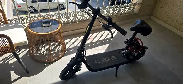Electric scooter