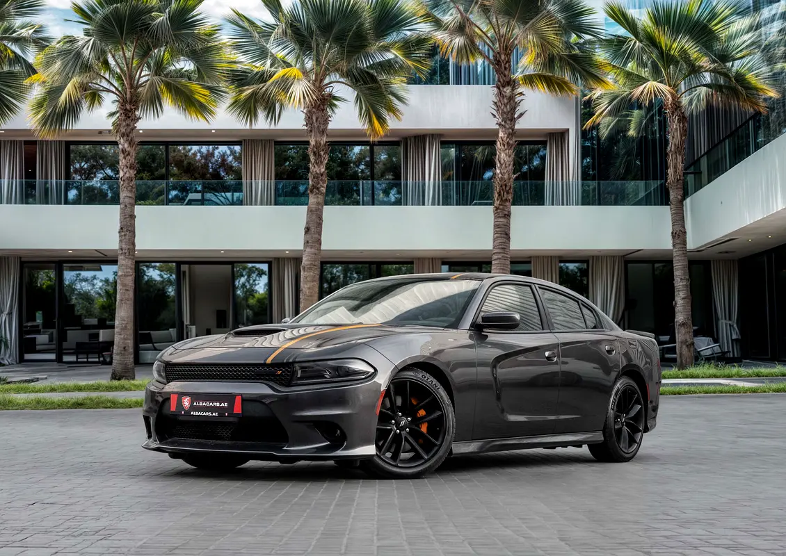 Dodge Charger 2022 — photo 1 of 14