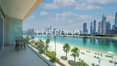 SPACIOUS BEACH VIEWS 1BR -AVAILABLE NOW