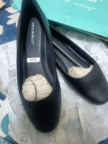 Piccadilly Black Womens Shoes