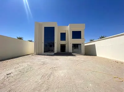 Elegant 4BR Villa | Majlis | 2 Living Halls | Maid