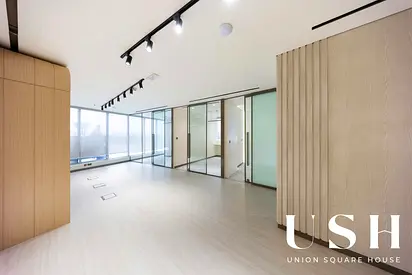 Vastu Unit / Fitted & Upgraded / Unfurnished