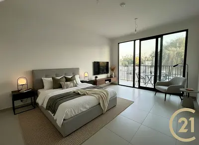 Close to Pool & Park | Brand New | Spacious