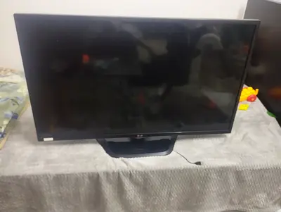 LG 43 inch broken LCD Television