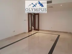 Clean and Spacious 2-Bedroom Apartment with inbuilt wardrobes | Prime Electra Street Location | AED