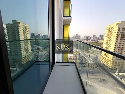 Premium Quality | Ready to Move | Community View
