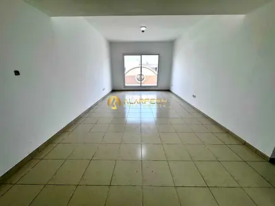 Community View | Higher Floor | Fitted Kitchen