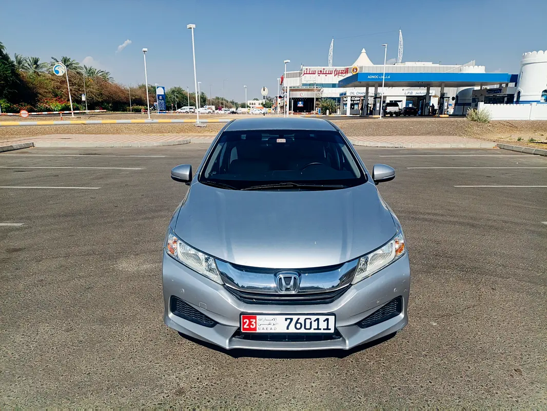 Honda City 2016 — photo 1 of 11