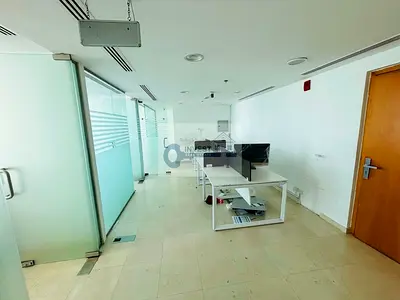 FULLY FITTED || PARTITIONS || VACANT-HIGH FLOOR