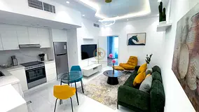 Exclusive Elegant and Stylish | Fully Furnished &amp; Upgraded | Multiple Options | Ready to Move
