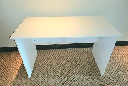 Simple white study desk / computer table - compact