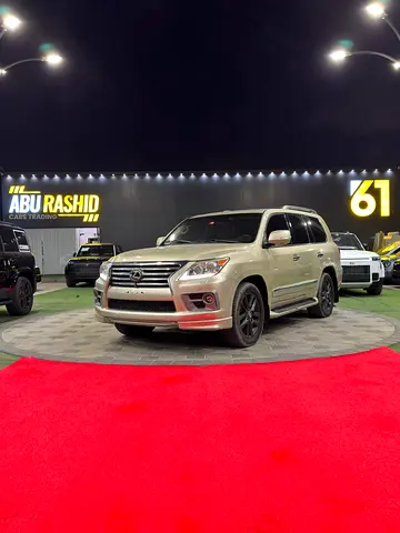 2009 Lexus LX-SERIES photo 4