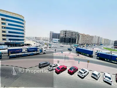 Prime location - 1 BR apartment - 2 Washroom - Family Building - easy access for Dubai