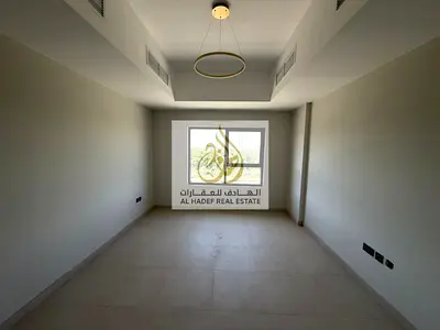 🏡✨ للإيجار السنوي – أول ساكن في مجمع كينتا الزاهية – عجمان ✨🏡  🌟 فرصة مميزة للسكن في شقة عصرية داخل مجمع كينتا الزاهية، أحد المشاريع السكنية الحديث