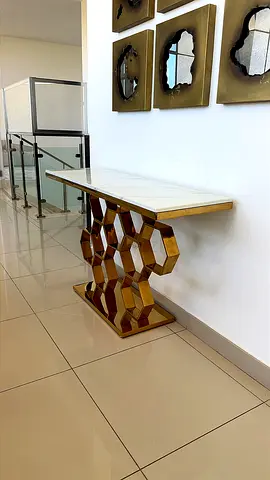 طاولة كونسول فخم