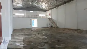 Available 4000 square feet warehouse with 3 rooms in ind. area no.5