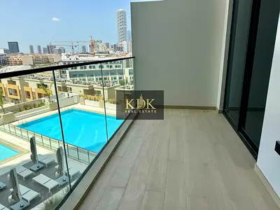Pool View | Spacious 3 Br | Ready To Move