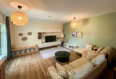 Spacious 2BR Apartment| Great Investment |Upgraded