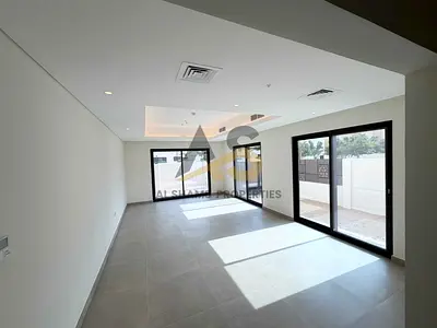 Brand New Corner 3Bed (2 Majlis + 2 Kitchen)4 payment