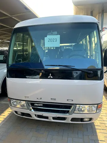 Mitsubishi Rosa 2023