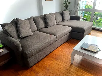Like new condition cratebarrel lshape four seater sofa