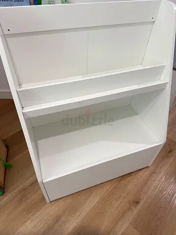 Bookshelf ikea