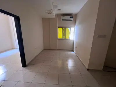 Split air conditioning unit, 2 bathrooms, master bedroom, fully renovated, new, special price