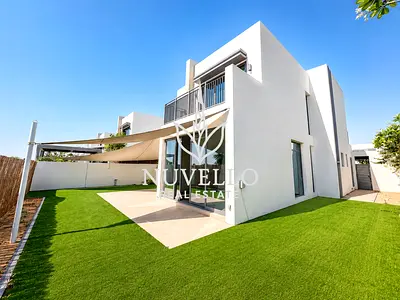 GOLF FACING | SINGLE ROW | HUGE PLOT