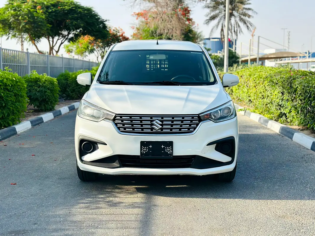 Suzuki Ertiga 2022 — photo 1 of 15