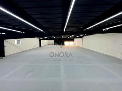 SPACIOUS WAREHOUSE FOR RENT | PRIME LOCATION IN RAS AL KHOR