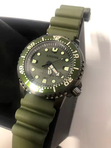Citizen Promaster BN0157-11x Diver Green Dial eco drive Quartz Watch with Rubber Strap