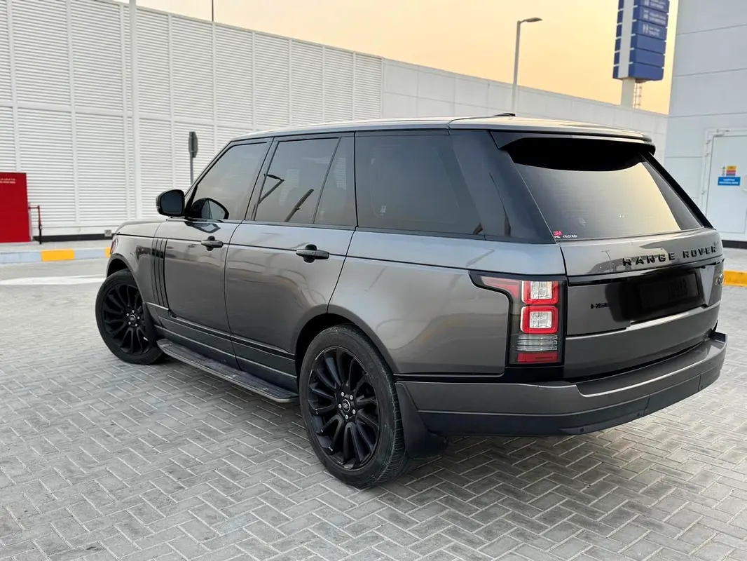 Land Rover Range Rover 2016 — photo 1 of 16