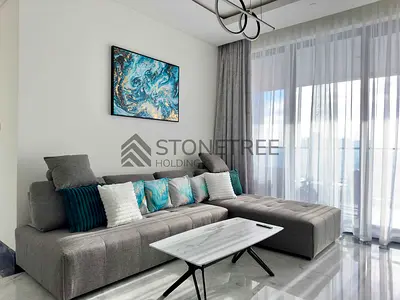 12 CHEQUES | Private Jacuzzi | Big Layout
