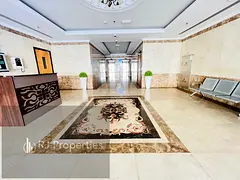 Close to park luxury and very spacious 2bhk with free parking open view