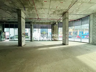 Premium & Exclusive Retail Shop | Park Facing | Prime Visibility