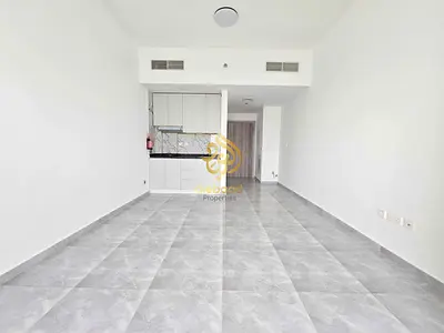 One Month Free!!Specious Studio Apartment!!balcony!!Parking!!pool