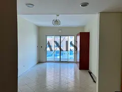Lake View | Parking | Well Maintained