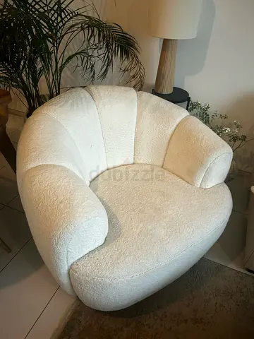 White arm chair