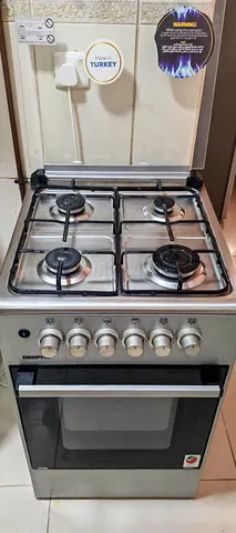Cooker Geepas 60×60 with oven 4 Burners