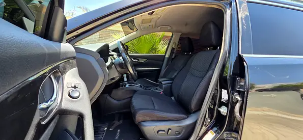 صورة 12 لـ 2018 Nissan ROGUE