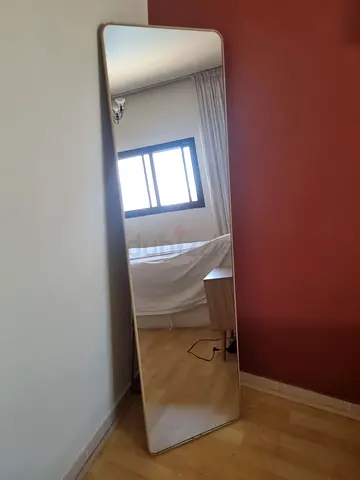 Full-length freestanding floor mirror with rounded corners