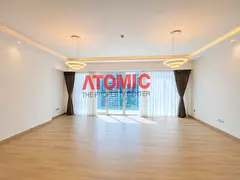 Large Layout| Ready To Move in | High Floor